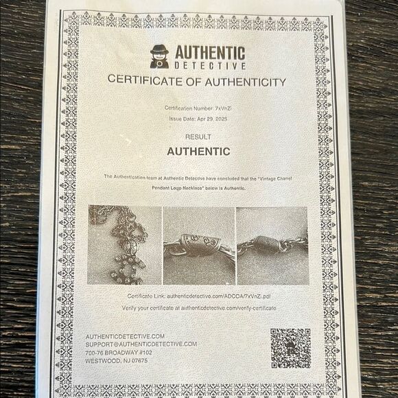 Chanel Vintage Gold Plated Pendant Necklace - Picture 7 of 7